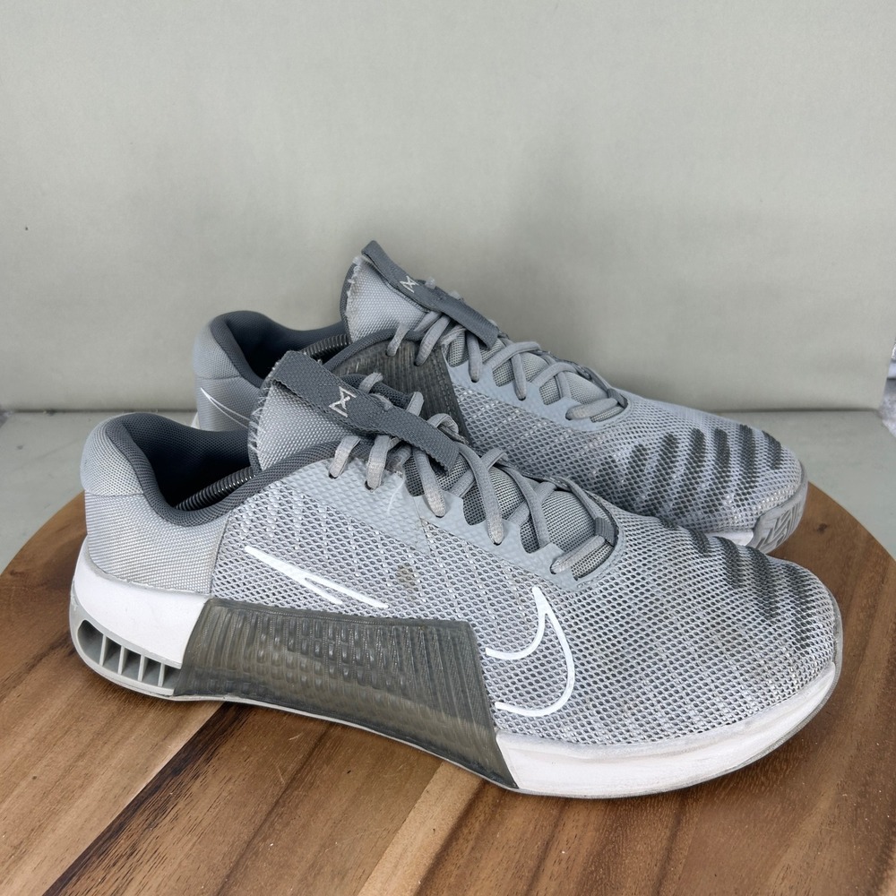 Nike Metcon 9 Grey White Training Shoes Mens 13 CZ8281-008 Hyperlift Training